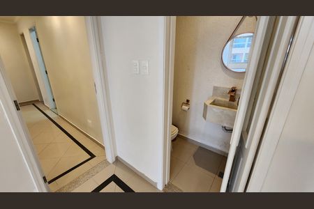 Apartamento para alugar com 154m², 3 quartos e 1 vagaLavabo
