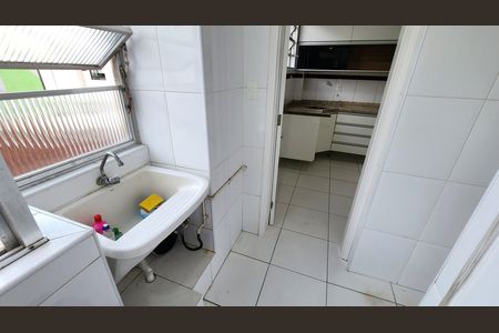 Apartamento para alugar com 154m², 3 quartos e 1 vagaÁrea de Serviço