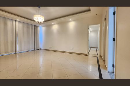 Apartamento para alugar com 154m², 3 quartos e 1 vagaSala