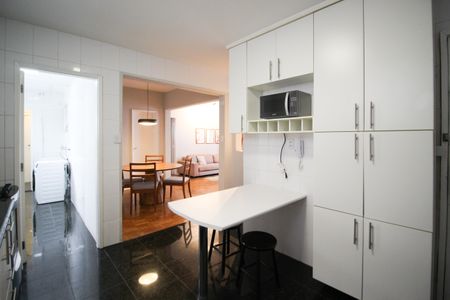 Apartamento à venda com 98m², 2 quartos e 1 vagaCozinha