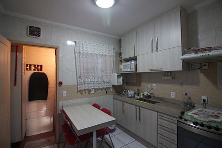 Casa de condomínio à venda com 105m², 2 quartos e 1 vagaCozinha