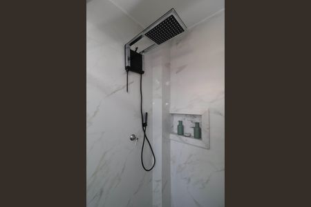 Apartamento para alugar com 90m², 2 quartos e 1 vaga Apartamento para alugar com 90m², 2 quartos e 1 vagaBanheiro