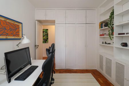 Apartamento para alugar com 90m², 2 quartos e 1 vaga Apartamento para alugar com 90m², 2 quartos e 1 vagaQuarto 1