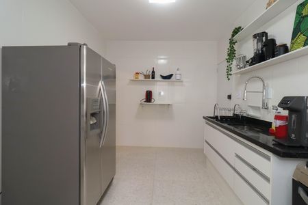 Apartamento para alugar com 90m², 2 quartos e 1 vaga Apartamento para alugar com 90m², 2 quartos e 1 vagaCozinha