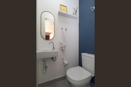 Apartamento para alugar com 90m², 2 quartos e 1 vaga Apartamento para alugar com 90m², 2 quartos e 1 vagaBanheiro de serviço