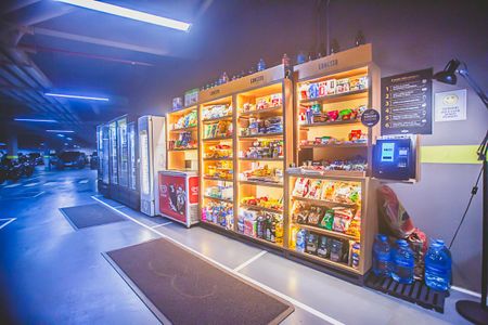 Studio à venda com 32m², 1 quarto e sem vagaÁrea comum - Mini Mercado