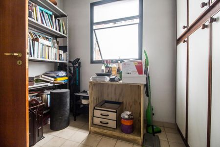 Apartamento à venda com 172m², 3 quartos e 2 vagasQuarto de Serviço