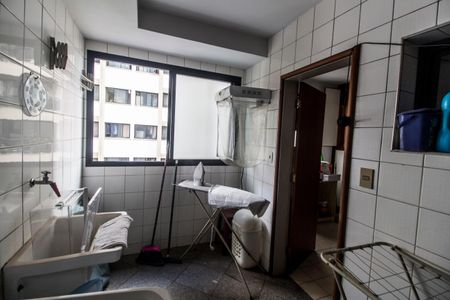 Apartamento à venda com 172m², 3 quartos e 2 vagasÁrea de Serviço