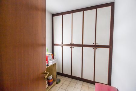 Apartamento à venda com 172m², 3 quartos e 2 vagasQuarto de Serviço