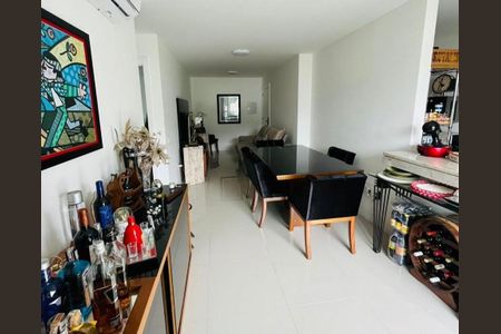 Sala de apartamento para alugar com 2 quartos, 79m² em Camorim, Rio de Janeiro