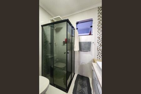 Casa à venda com 125m², 2 quartos e 2 vagas Casa à venda com 125m², 2 quartos e 2 vagasBanheiro