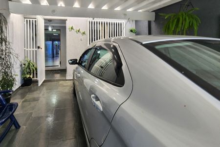 Casa à venda com 125m², 2 quartos e 2 vagas Casa à venda com 125m², 2 quartos e 2 vagasGaragem