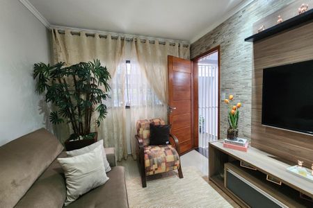 Casa à venda com 125m², 2 quartos e 2 vagas Casa à venda com 125m², 2 quartos e 2 vagasSala