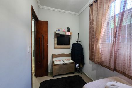 Casa à venda com 125m², 2 quartos e 2 vagas Casa à venda com 125m², 2 quartos e 2 vagasQuarto