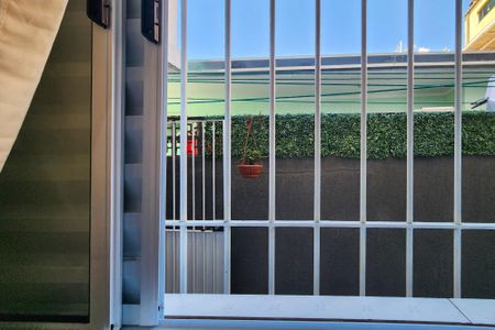 Casa à venda com 125m², 2 quartos e 2 vagas Casa à venda com 125m², 2 quartos e 2 vagasVista do Quarto