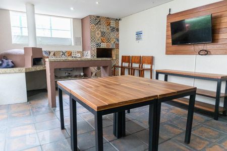 Apartamento à venda com 67m², 2 quartos e 1 vaga Apartamento à venda com 67m², 2 quartos e 1 vagaÁrea comum - Churrasqueira