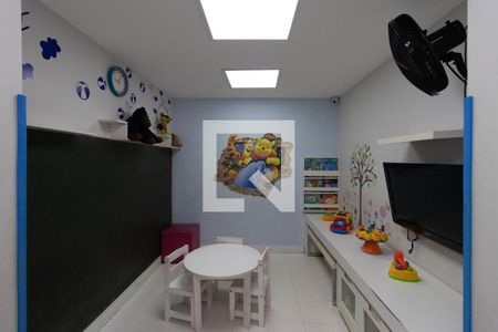 Apartamento à venda com 67m², 2 quartos e 1 vaga Apartamento à venda com 67m², 2 quartos e 1 vagaÁrea comum - Brinquedoteca