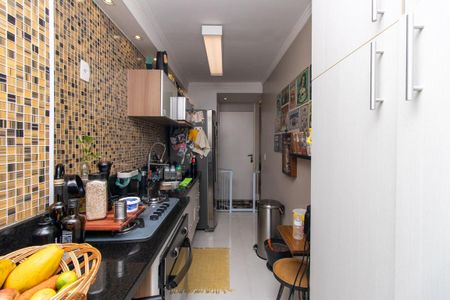 Apartamento à venda com 67m², 2 quartos e 1 vaga Apartamento à venda com 67m², 2 quartos e 1 vagaCozinha e Área de Serviço