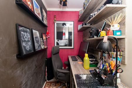 Apartamento à venda com 67m², 2 quartos e 1 vaga Apartamento à venda com 67m², 2 quartos e 1 vagaEscritório