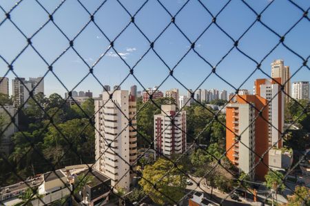 Apartamento à venda com 131m², 3 quartos e 2 vagas Apartamento à venda com 131m², 3 quartos e 2 vagasVista da Suíte 3