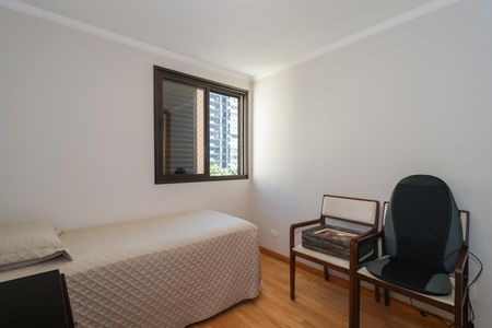 Apartamento à venda com 131m², 3 quartos e 2 vagas Apartamento à venda com 131m², 3 quartos e 2 vagasSuíte 2