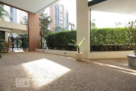 Apartamento à venda com 131m², 3 quartos e 2 vagas Apartamento à venda com 131m², 3 quartos e 2 vagasÁrea comum