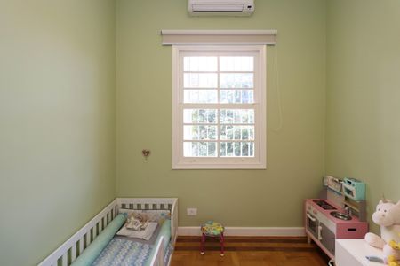 Casa à venda com 230m², 4 quartos e 1 vaga Casa à venda com 230m², 4 quartos e 1 vagaQuarto 1