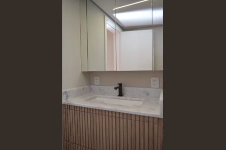 Apartamento à venda com 64m², 1 quarto e 1 vagaBanheiro da Suíte