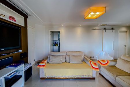 Apartamento à venda com 114m², 3 quartos e 2 vagasSala