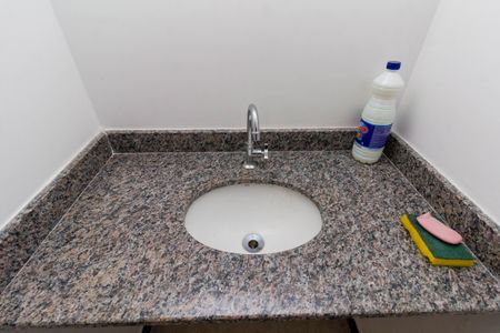 Apartamento para alugar com 39m², 2 quartos e sem vagaBanheiro