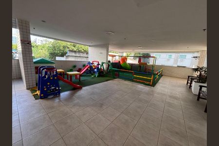 Apartamento à venda com 181m², 4 quartos e 2 vagas