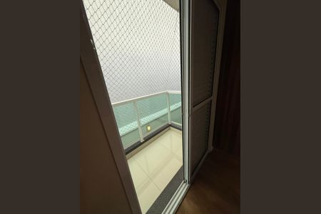 Casa de condomínio à venda com 130m², 3 quartos e 2 vagasVaranda do Quarto 1