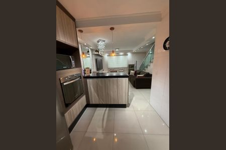 Casa de condomínio à venda com 130m², 3 quartos e 2 vagasCozinha