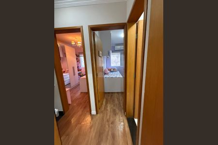 Casa de condomínio à venda com 130m², 3 quartos e 2 vagasCorredor Quartos