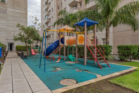 Apartamento à venda com 65m², 2 quartos e 1 vaga Apartamento à venda com 65m², 2 quartos e 1 vagaÁrea comum - Playground