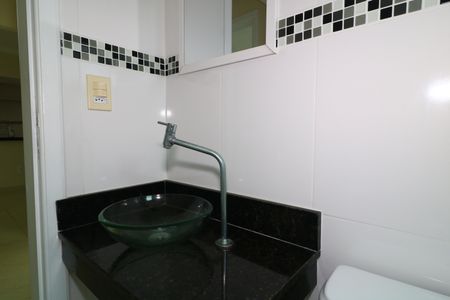 Apartamento para alugar com 86m², 2 quartos e 2 vagasBanheiro Social