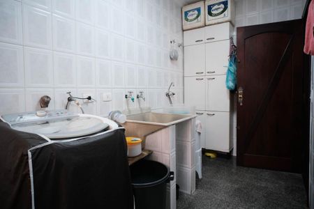 Casa para alugar com 308m², 3 quartos e 13 vagasÁrea de Serviço