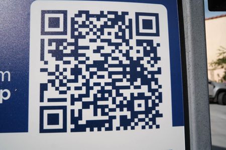 Casa para alugar com 308m², 3 quartos e 13 vagasPlaca