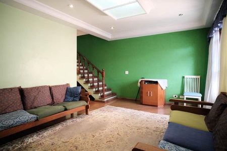 Casa para alugar com 308m², 3 quartos e 13 vagasSala