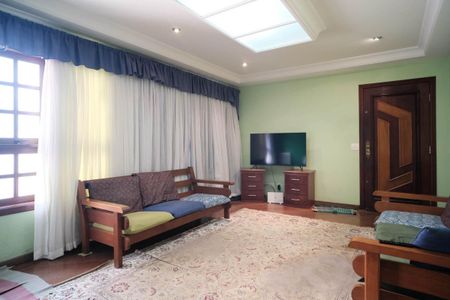 Casa para alugar com 308m², 3 quartos e 13 vagasSala