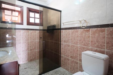 Casa para alugar com 308m², 3 quartos e 13 vagasBanheiro 1