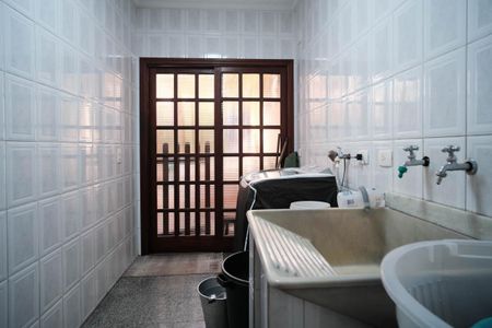 Casa para alugar com 308m², 3 quartos e 13 vagasÁrea de Serviço