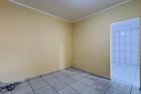 Casa à venda com 300m², 2 quartos e 2 vagasSala