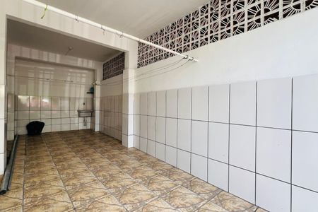 Casa à venda com 300m², 2 quartos e 2 vagasÁrea de Serviço