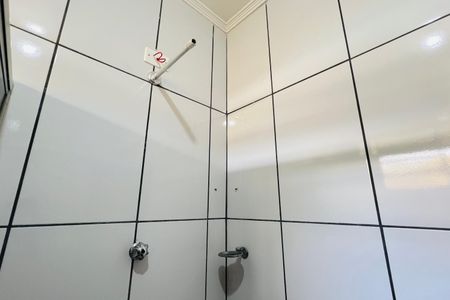 Casa à venda com 300m², 2 quartos e 2 vagasBanheiro