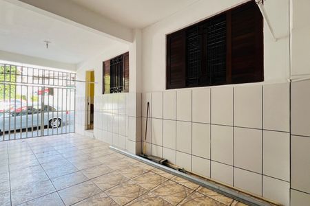 Casa à venda com 300m², 2 quartos e 2 vagasGaragem