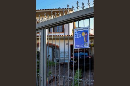 Casa à venda com 244m², 5 quartos e 5 vagas Casa à venda com 244m², 5 quartos e 5 vagasPlaca