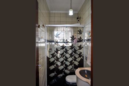 Casa à venda com 244m², 5 quartos e 5 vagas Casa à venda com 244m², 5 quartos e 5 vagasBanheiro Social 3