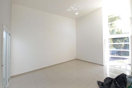 Casa de condomínio para alugar com 190m², 3 quartos e 4 vagas Casa de condomínio para alugar com 190m², 3 quartos e 4 vagasSala