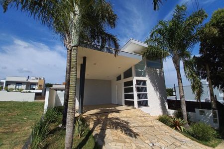 Casa de condomínio para alugar com 190m², 3 quartos e 4 vagas Casa de condomínio para alugar com 190m², 3 quartos e 4 vagasFachada da Casa